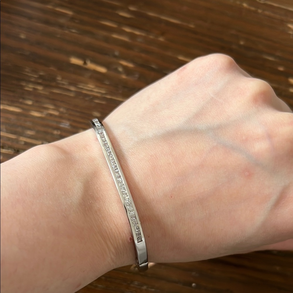 Elegant sterling Silver Bracelet